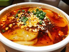 鱼饼-胖哥俩肉蟹煲(湖滨银泰in77店)