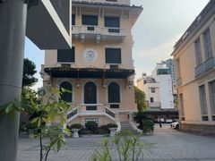 -胡志明市美术馆