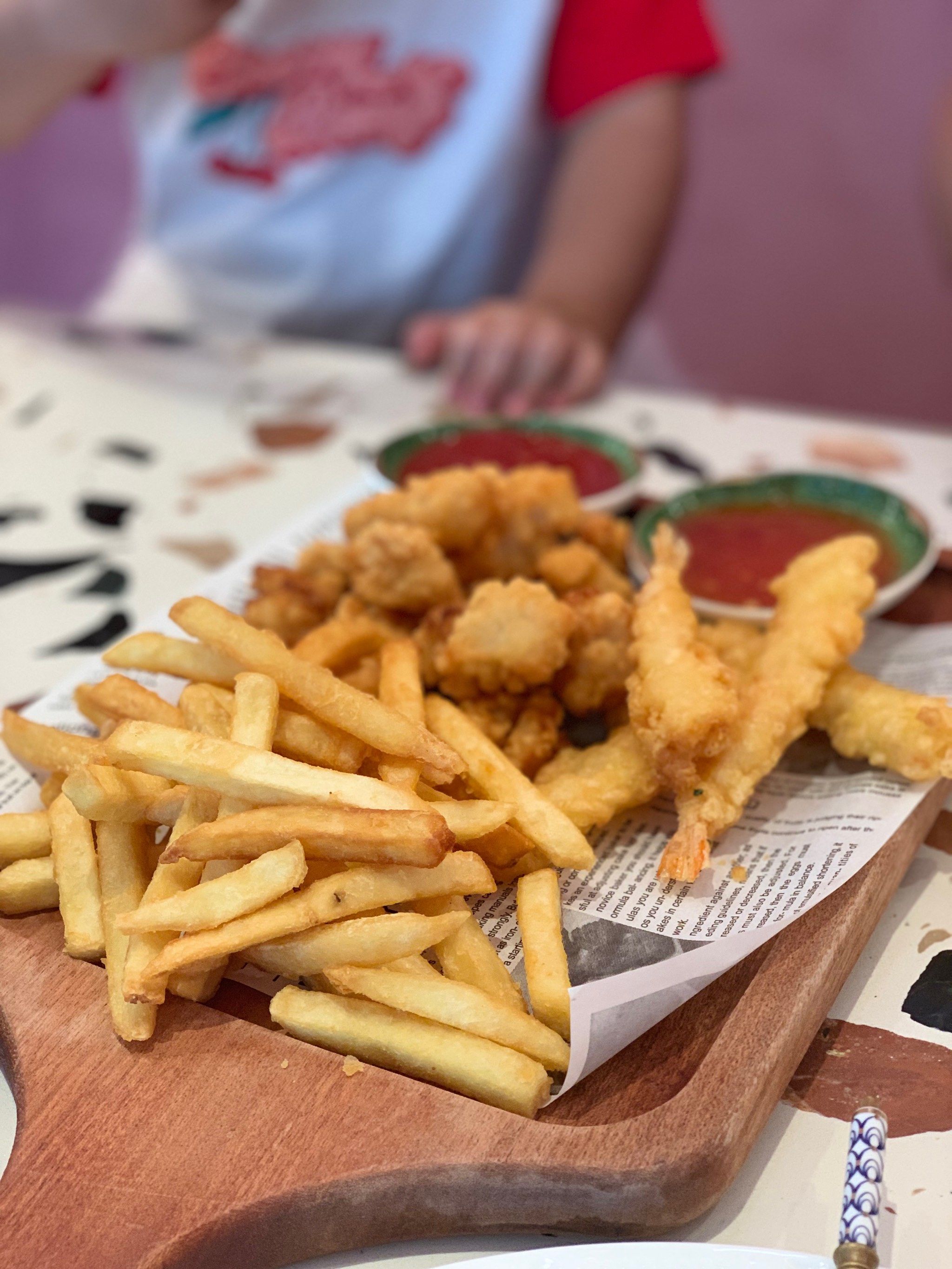 炸鸡薯条拼盘享不停