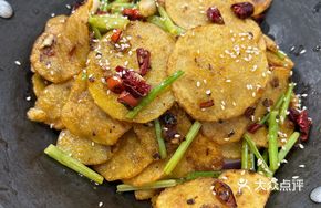 Spicy Potatoes in Clay Pot