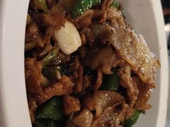 农家小炒肉-大鸭梨烤鸭(金色漫香店)