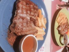 -绿茵阁牛扒餐厅(客村店)