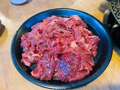 -小志家.鲜牦牛肉牛杂火锅野生菌汤锅