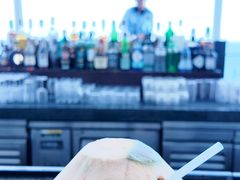 -瑰丽酒店·海吧·天际下午茶·现场DJ·天台酒吧
