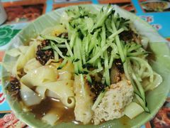 -艾力江和田馕坑烤肉店
