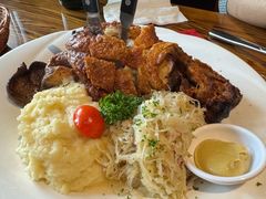 -申德勒加油站餐厅(三里屯北小街店)