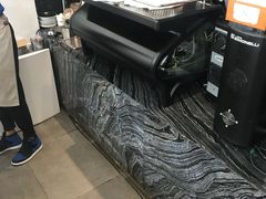 -UNI UNI(环亚凯瑟琳店)