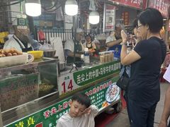 -正宁路小吃夜市