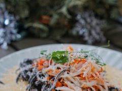 蟹肉海胆酱墨鱼汁意面-CHILLAX轻乐时(侨建·Hi City店)