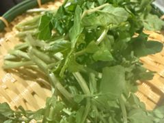 -尚尚仙·酸汤猪手·猪肚鸡火锅(华联万柳购物中心店)