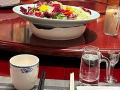 空心火烧夹鸭松-北平楼·烤鸭·北京菜(牡丹园店)