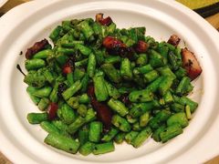 -山楂树融合菜餐厅