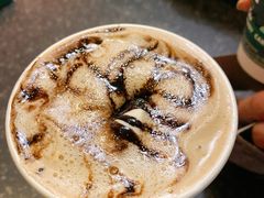 大杯溶岩黑巧摩卡-星巴克(天津大悦城第二店)