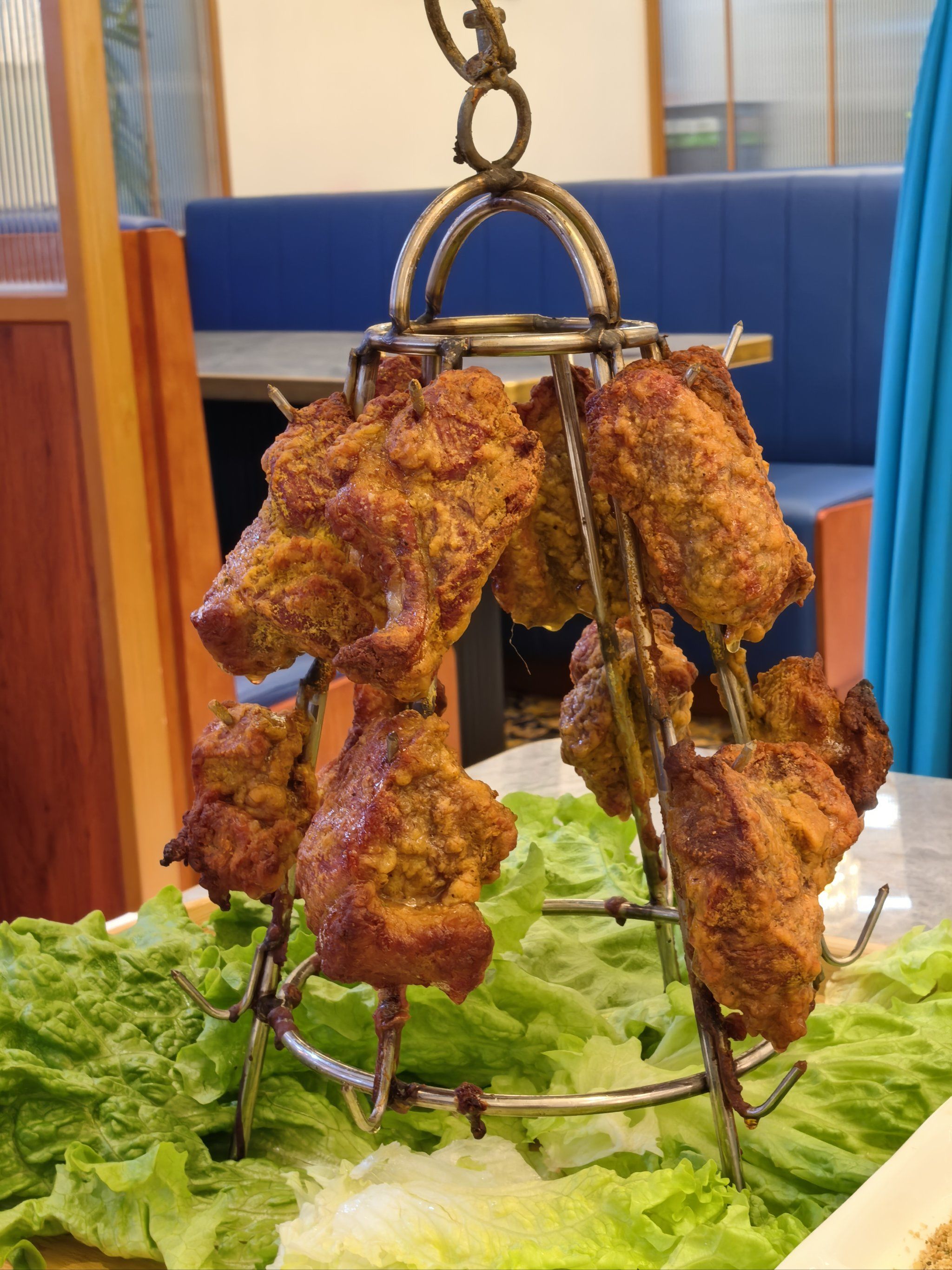 下来～
「馕坑架子肉」没吃过正宗的