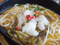 -三千粉牛肉米粉(来客茂店)