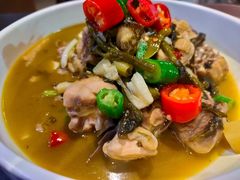 -魏铭鱼头捞饭(晋阳路店)