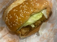 -肯德基(西影路店)