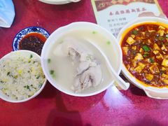 老妈蹄花-易老妈蹄花.特色川菜(人民公园总店)