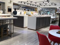 -宏宇眼镜蔡司依视路折扣店(兆佳眼镜城店)