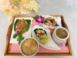 -兰心墩楠月子会所(万达店)