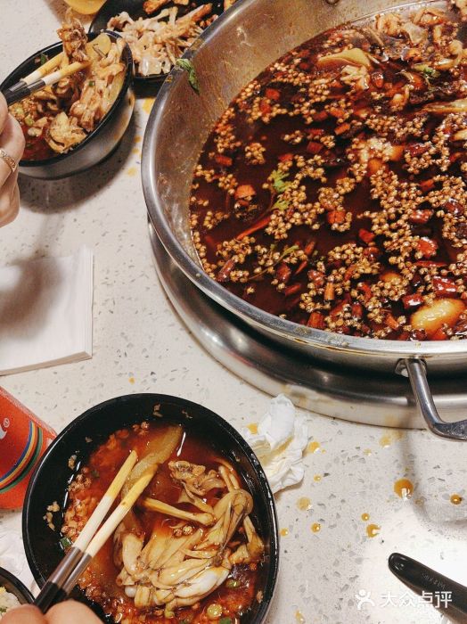 味之绝热血美蛙鱼火锅(中坝店)图片