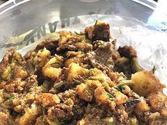-巴音陶日故德烩菜馆(体育场店)