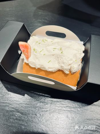 杭州西湖新晋网红瑞士卷—白蘭Blank