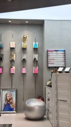 -Z.X HAIR SALON张新美业