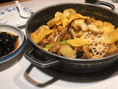 招牌干锅牛蛙-蛙蛙叫干锅年代(簋街总店)