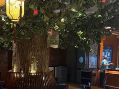 -八府香鸭·啫啫煲(华山路店)