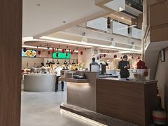 -聚春园自助餐厅(东街口店)