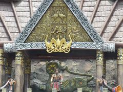 -七彩云南欢乐世界