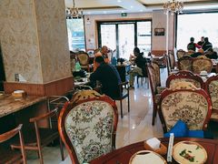 -鲁朗纳麦石锅鸡庄园
