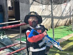 -东湖小天池真人CS彩弹野战基地