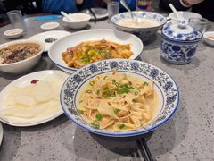 -荣家小吃(紫阳街店)