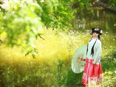 -九月鹰飞汉服摄影工作室