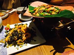 -云海肴·汽锅鸡·云南菜(天山百盛优客店)