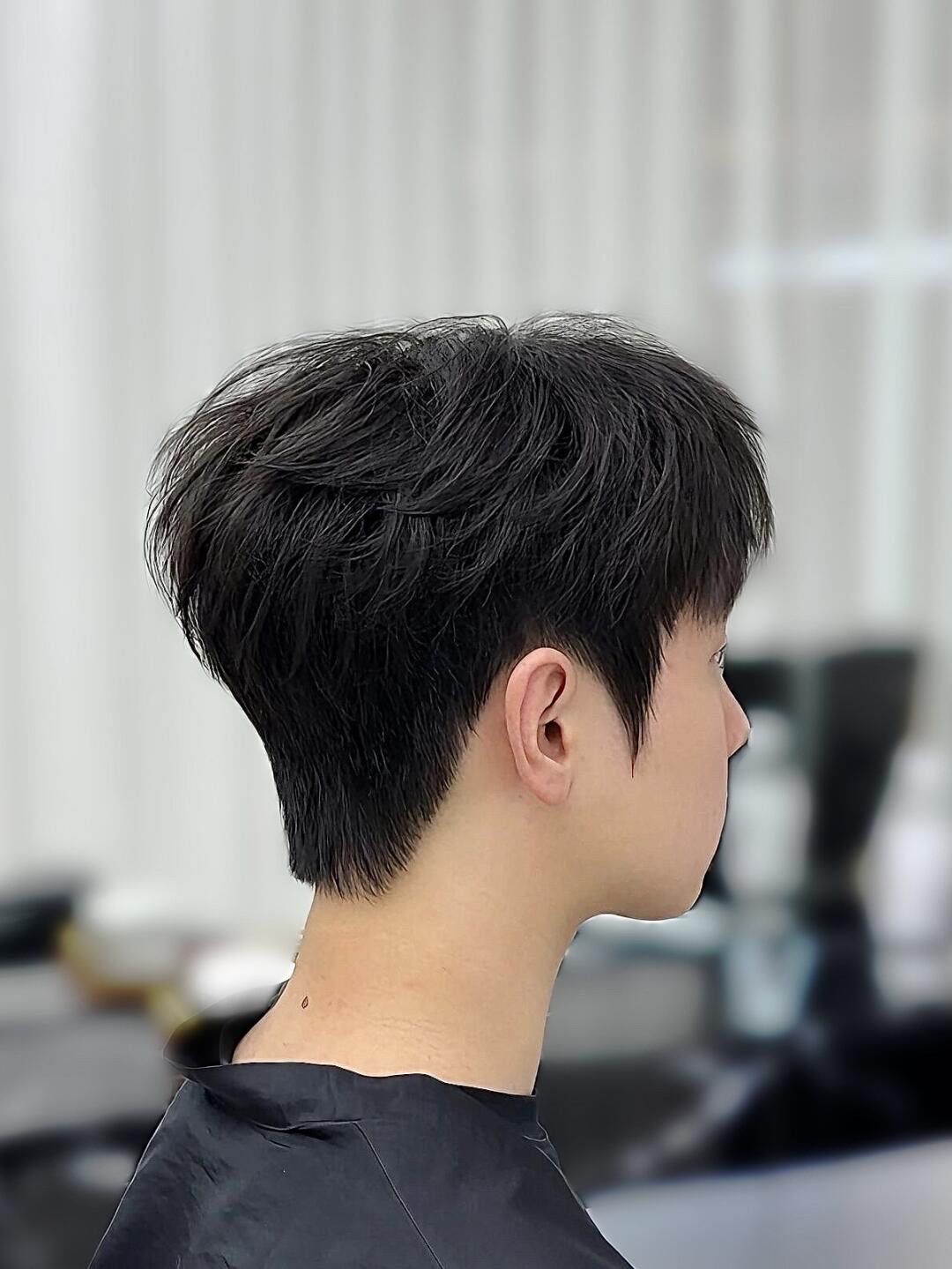 真的几乎适合各种脸型的男生呢!如果你是圆脸