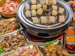 -围炉肉舍•炭烤活鳗•丹东海鲜烤肉(步行街店)