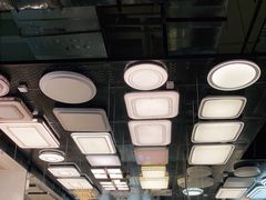 -百安居装修建材卖场(泰然店)