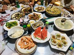 -三姐妹·海鲜大排档