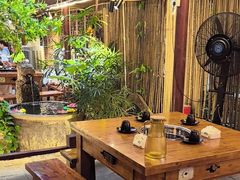 -三道苗苗鱼·美蛙黄辣丁(八里店)