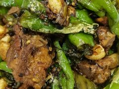 擂辣椒龙骨-红色湘菜馆(春风店)