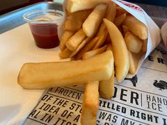 -FATBURGER 特富客汉堡(外交公寓店)