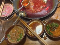 -萍姐火锅·公路夜市(武汉首店)