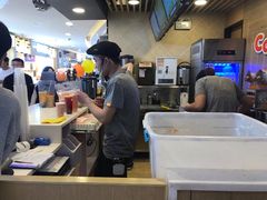 -CoCo都可(湖滨银泰店B区店)