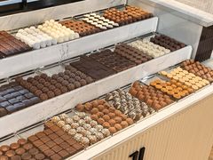 -Laderach 莱德拉(上海环贸iapm店)