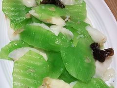 -宽鲜锅贴家常菜(永旺东部购物中心香港中路店)