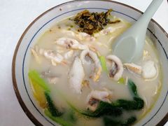 -明呈黄鱼面馆(斜土路店)