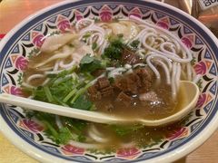 十年经典牛肉粉-鑫花溪牛肉米粉(天山店)